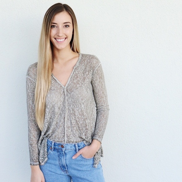 olive top - Picture 4 of 5